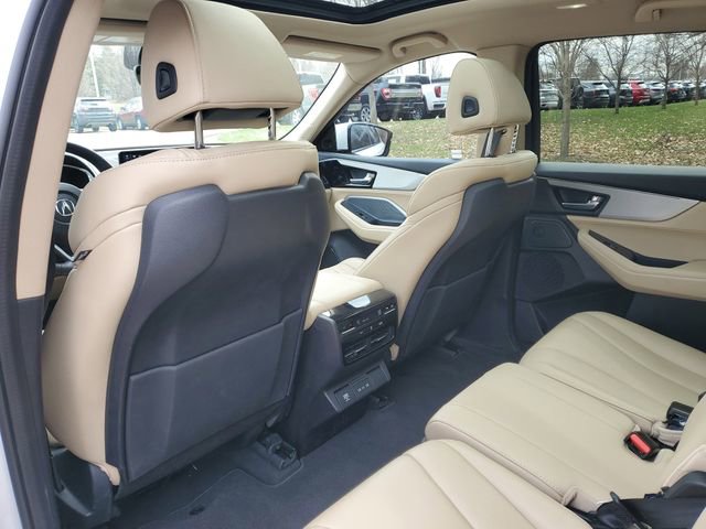 Used 2025 Acura MDX FWD image 30