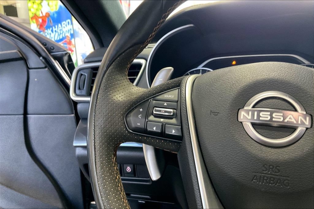 Used 2023 Nissan Maxima SR FWD image 8