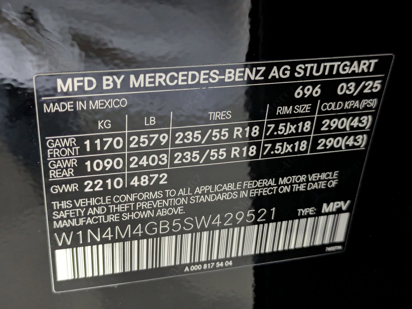 Certified 2025 Mercedes-Benz GLB 250 image 24