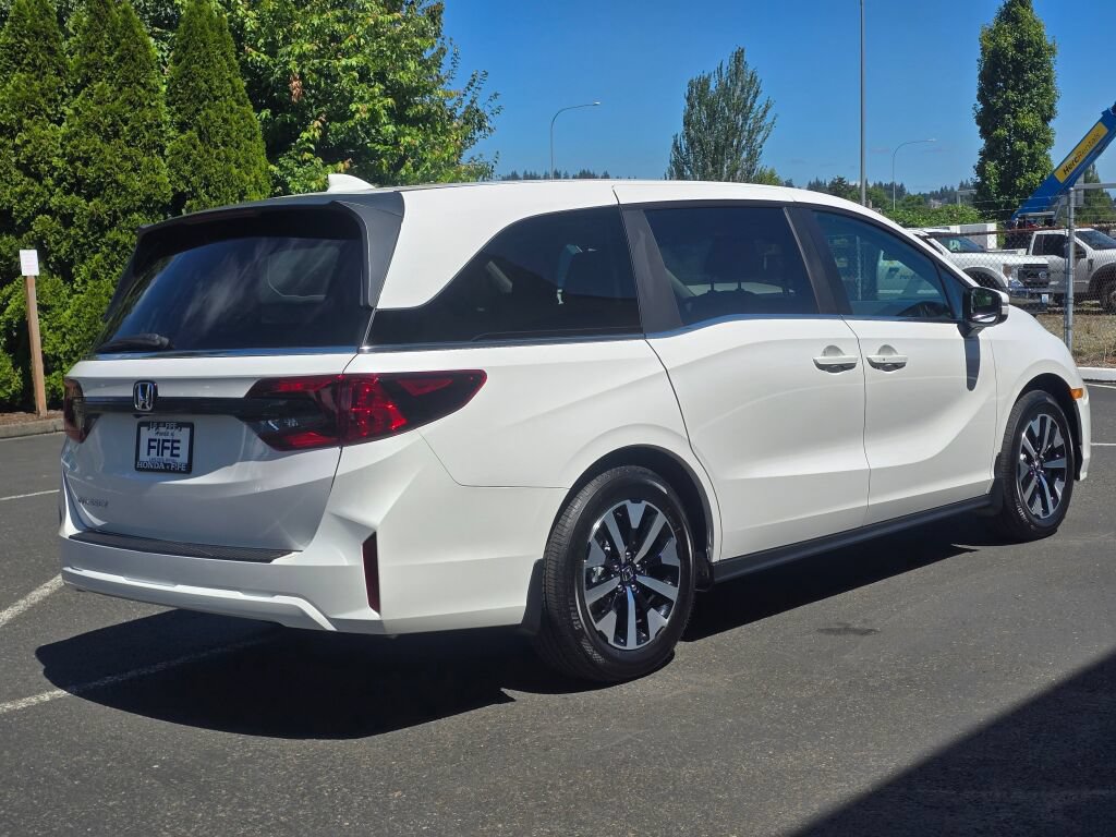 New 2026 Honda Odyssey EX-L image 5