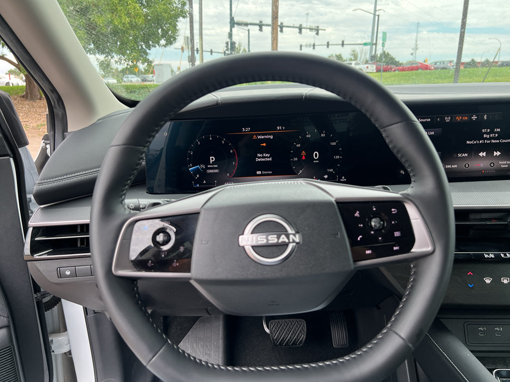 Used 2025 Nissan Murano SV AWD/4WD image 10