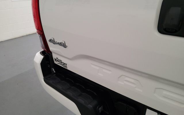 Used 2023 Toyota Tacoma SR image 32