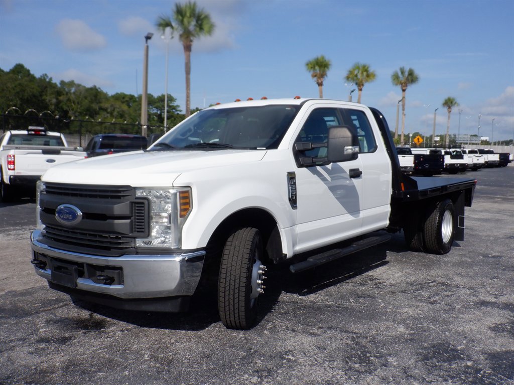 Used 2018 Ford F350 XL w/ Power Equipment Group image 20