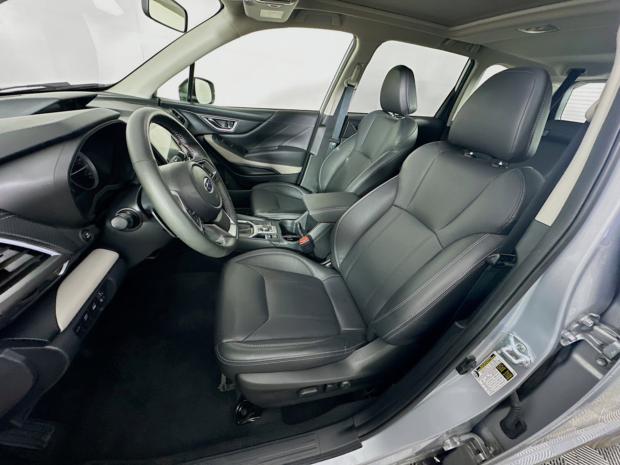 Used 2024 Subaru Forester Limited image 13