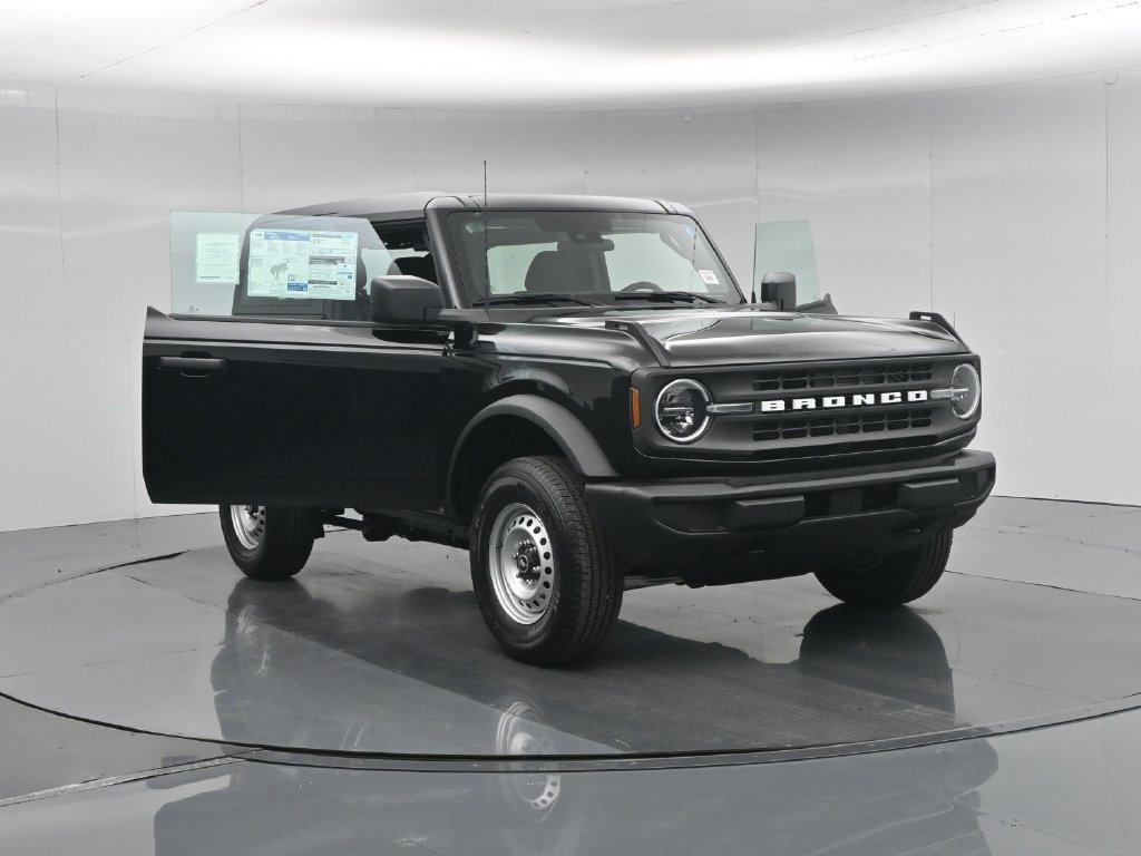 New 2026 Ford Bronco 2-Door AWD/4WD image 29