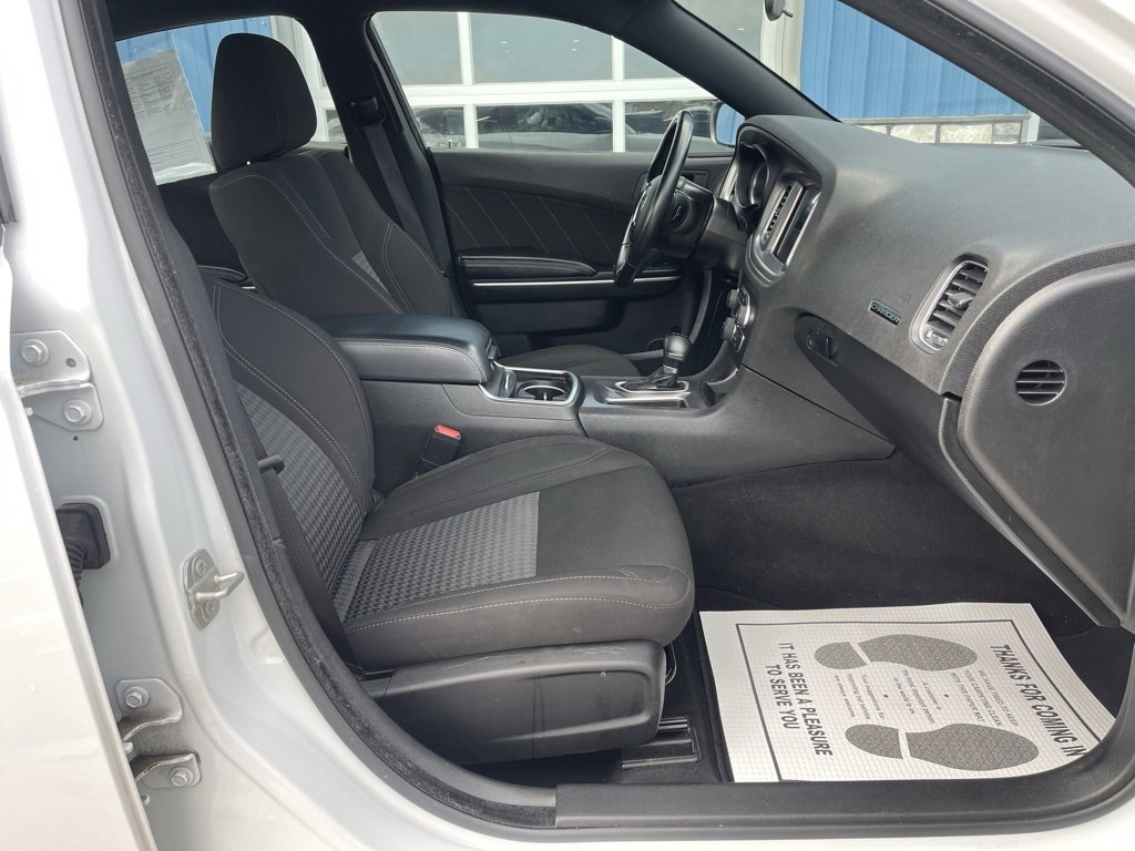 Used 2023 Dodge Charger SXT image 19