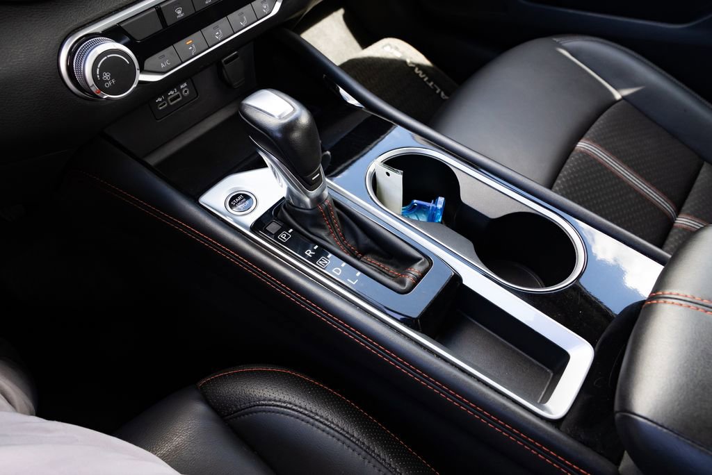 Used 2023 Nissan Altima 2.5 SR image 17