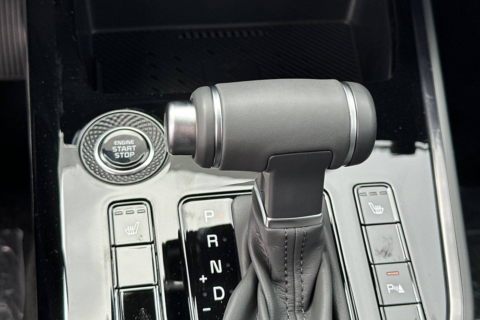 New 2026 Kia Niro EX FWD image 22