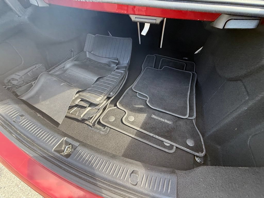 Used 2018 Mercedes-Benz E 300 4MATIC image 35