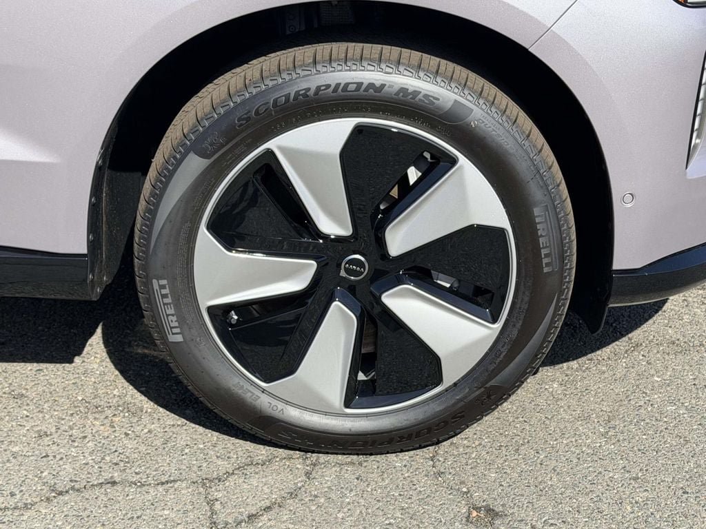 New 2026 Volvo EX90 Plus RWD image 23