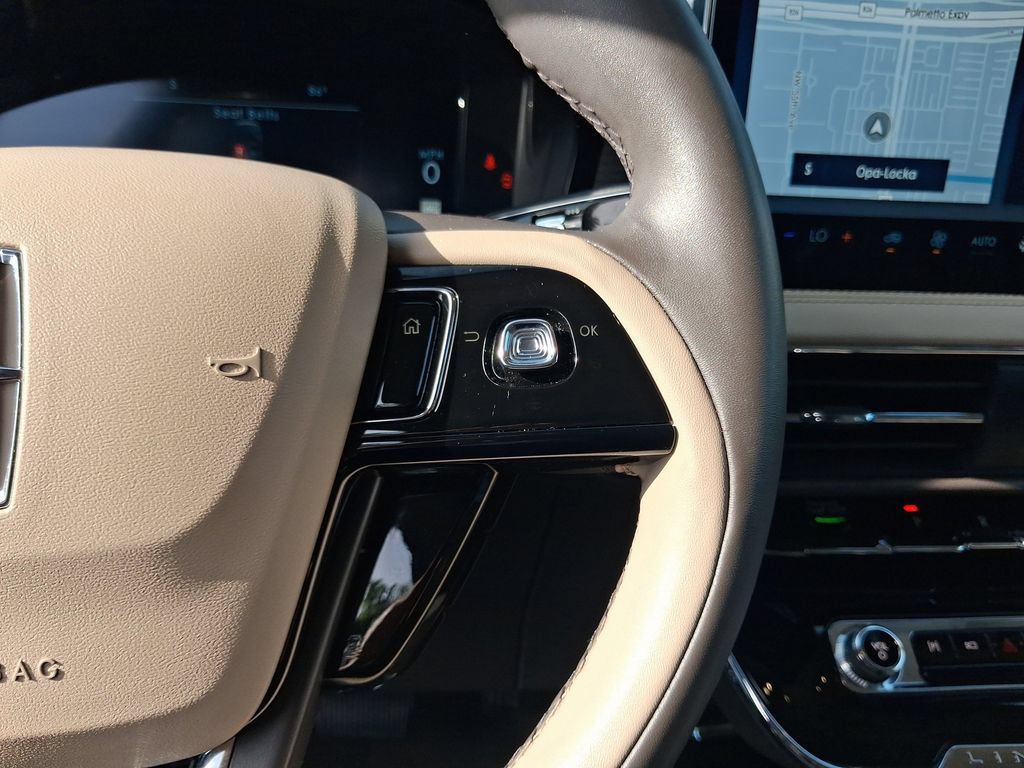 Used 2023 Lincoln Corsair FWD image 23