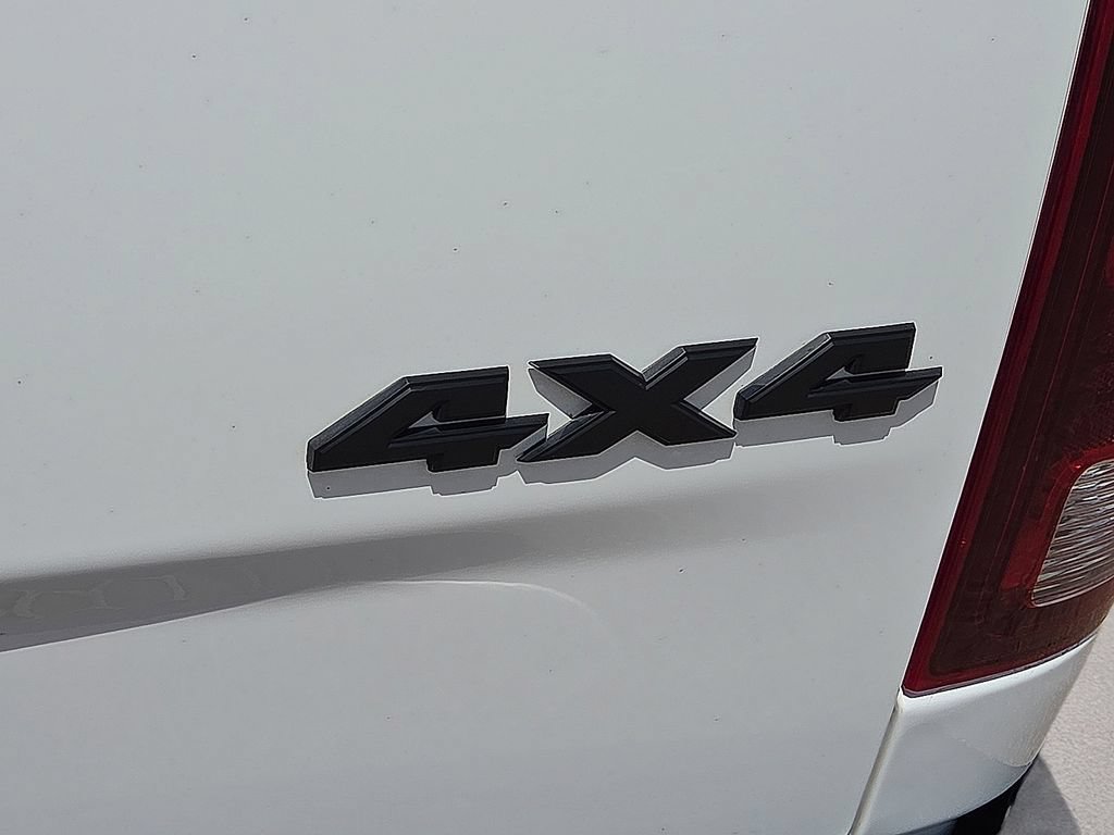 Used 2024 RAM 1500 Classic Warlock AWD/4WD image 16