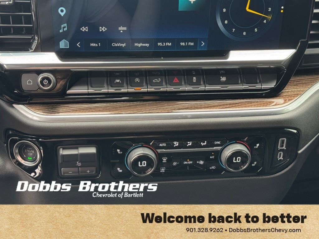 Used 2025 Chevrolet Silverado 1500 LT AWD/4WD image 28