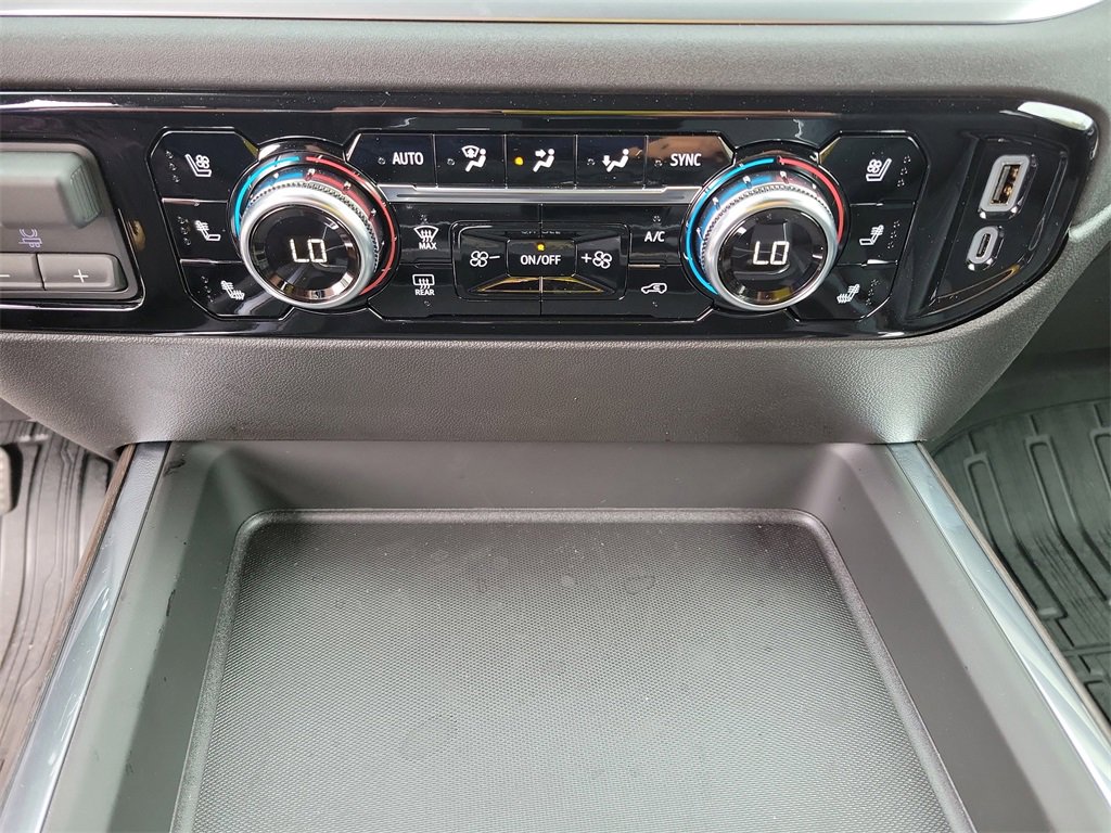 New 2025 GMC Sierra 3500 SLT w/ SLT Premium Package image 35