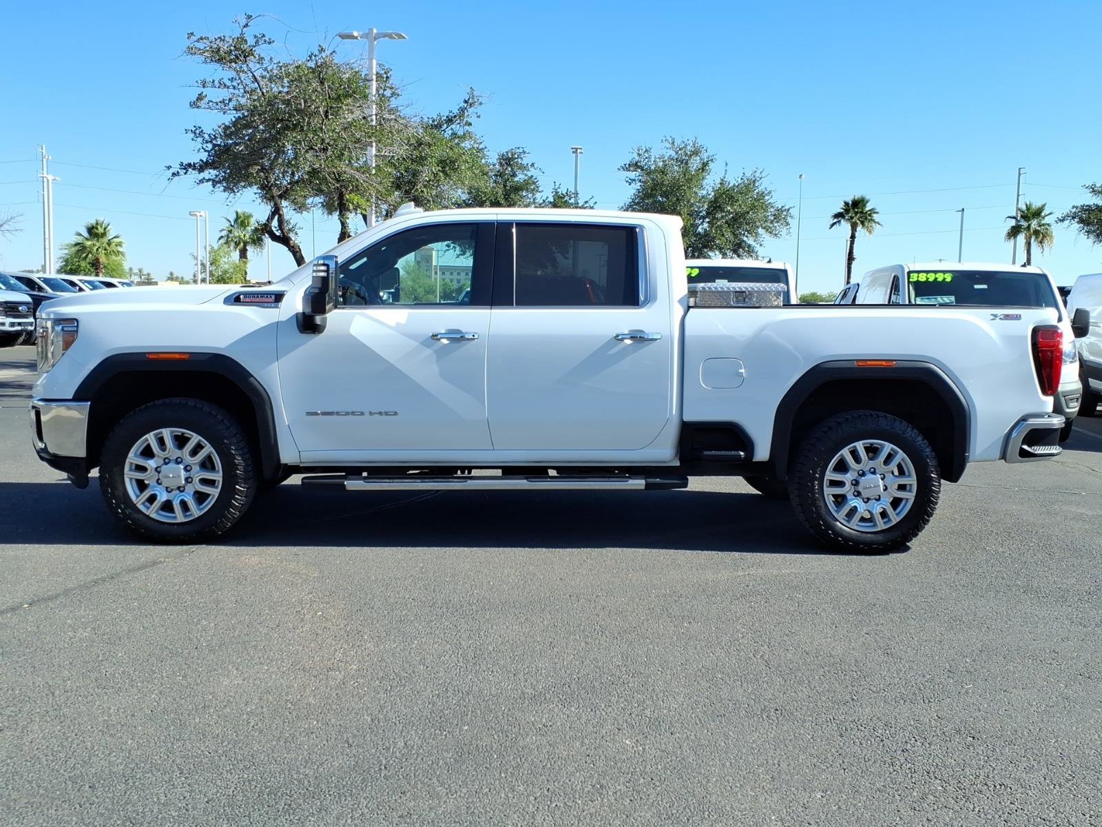 Used 2020 GMC Sierra 2500 SLT w/ SLT Premium Plus Package AWD/4WD image 2