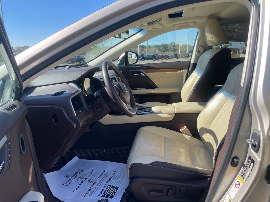 Used 2017 Lexus RX 350 AWD image 16