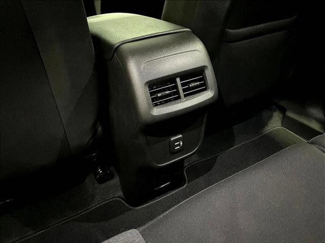 Used 2024 Chevrolet Equinox LT FWD image 25