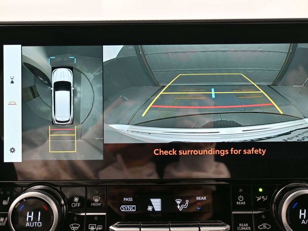 Certified 2025 Toyota Highlander Platinum image 22