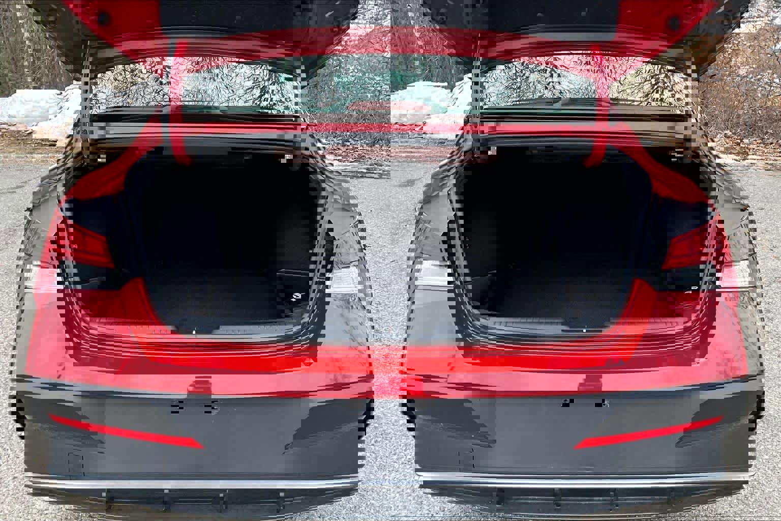 Used 2024 Hyundai Elantra Blue image 30