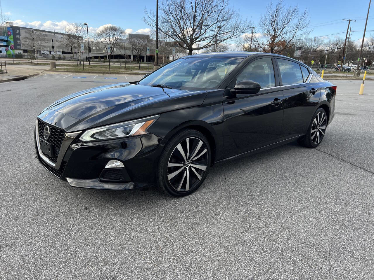 Used 2020 Nissan Altima 2.5 SR image 1