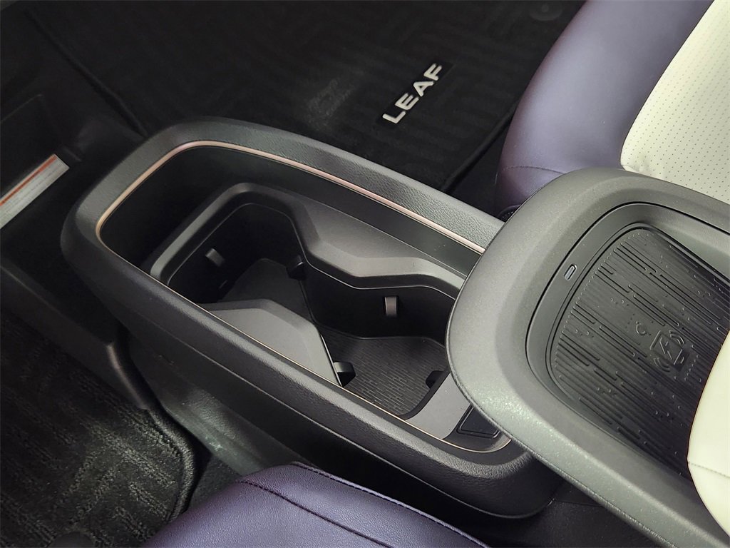 New 2026 Nissan Leaf SV+ w/ Floor Mat Package (SV+) FWD image 23