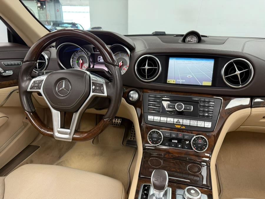Used 2013 Mercedes-Benz SL 550 image 60