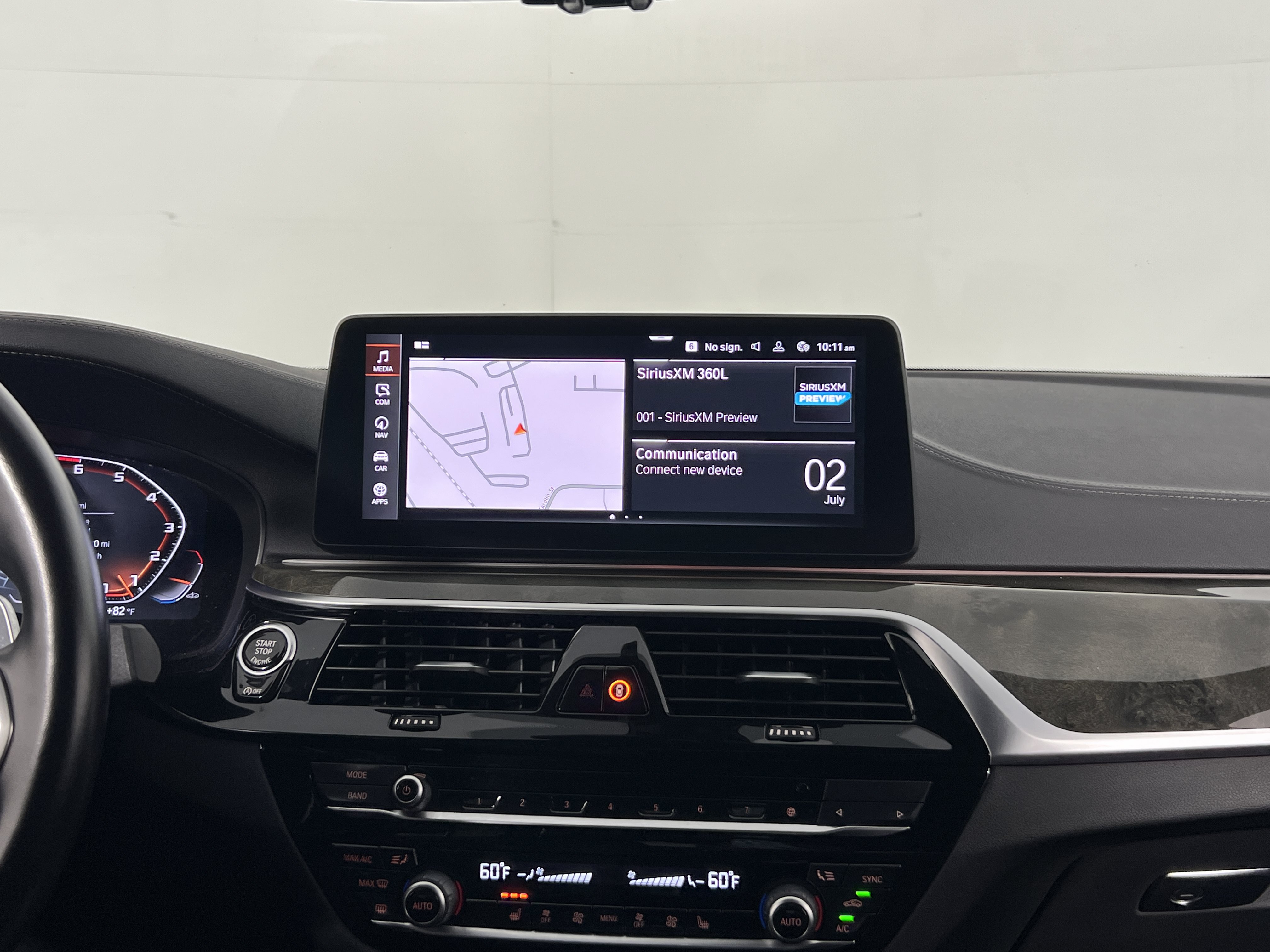 Used 2022 BMW M550i xDrive AWD/4WD image 17