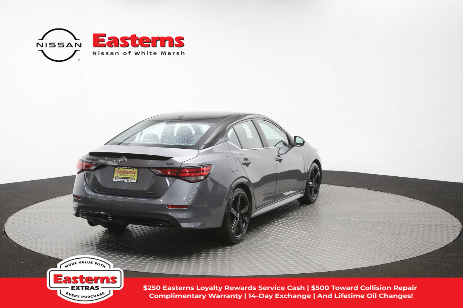 Used 2023 Nissan Sentra SR w/ Midnight Edition Package FWD image 37