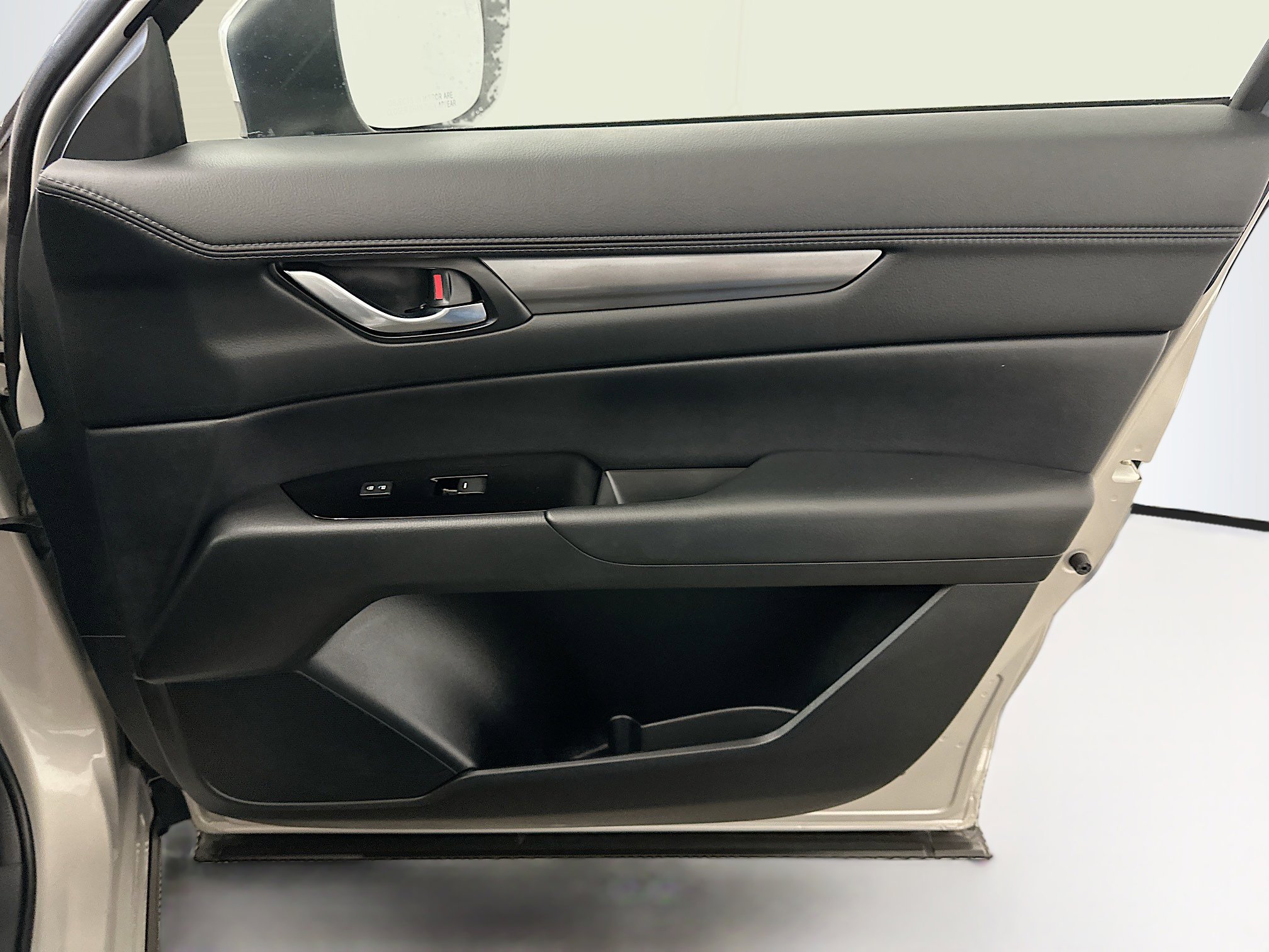 Used 2025 MAZDA CX-5 AWD 2.5 S w/ Preferred Package image 35