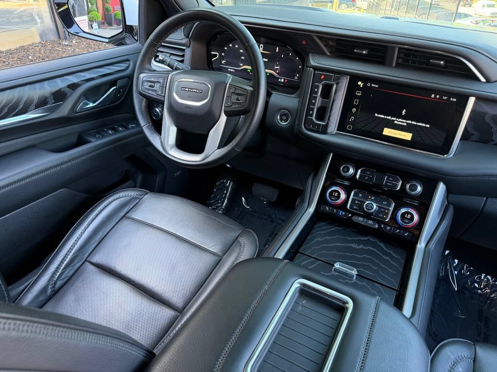 Used 2023 GMC Yukon Denali AWD/4WD image 44
