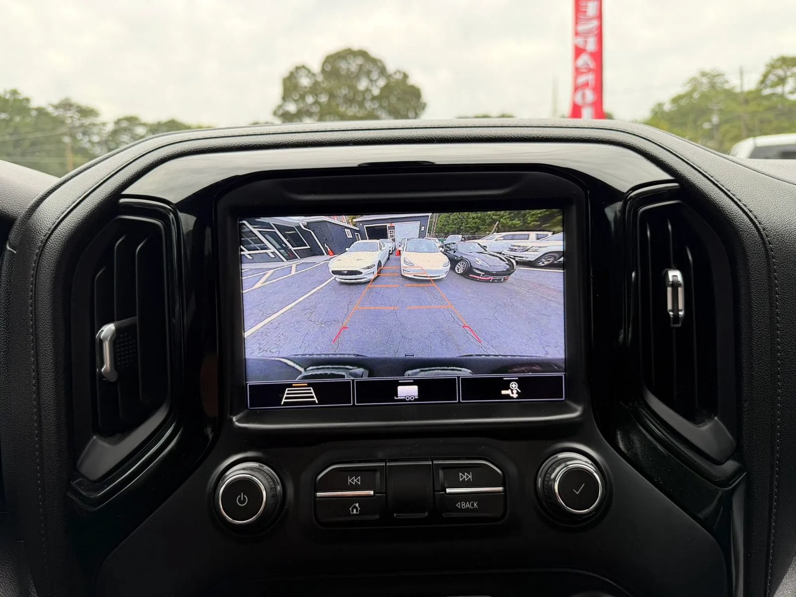 Used 2020 Chevrolet Silverado 1500 RST AWD/4WD image 24