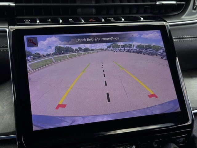Used 2023 Jeep Grand Cherokee Overland w/ Luxury Tech Group IV AWD/4WD image 16