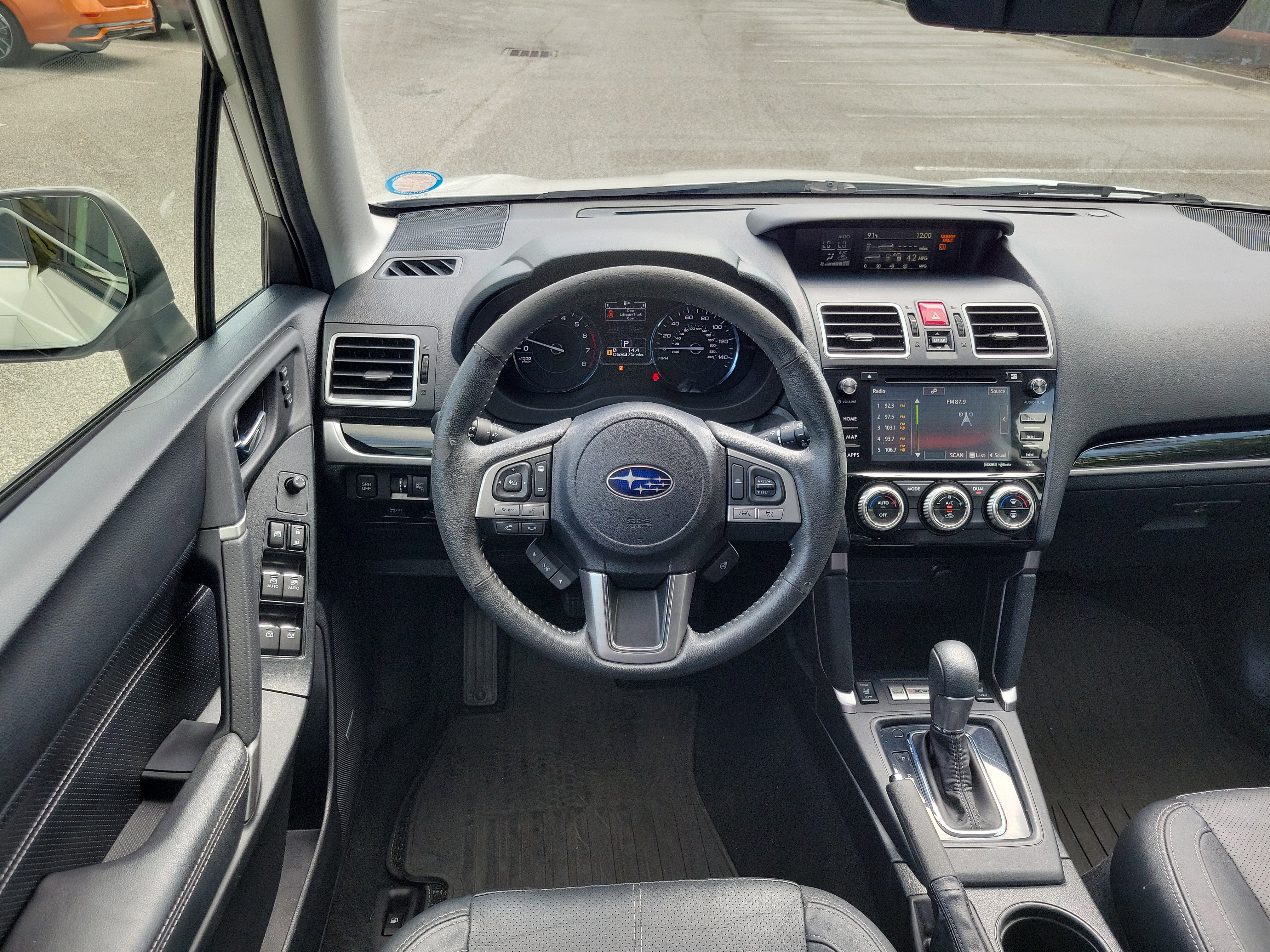 Used 2018 Subaru Forester 2.5i Touring w/ Popular Package #2 image 14