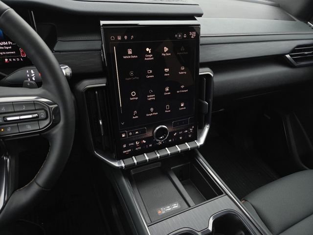 Used 2025 GMC Acadia AT4 w/ Luxury Package image 38