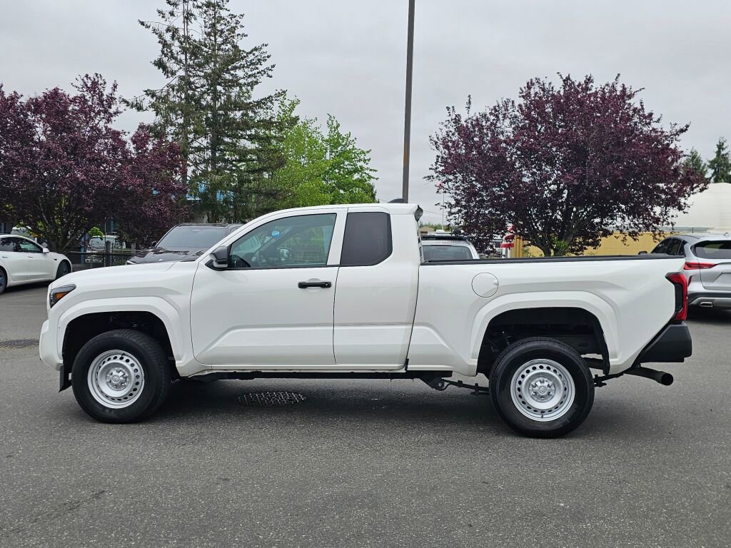 Used 2024 Toyota Tacoma SR RWD image 4