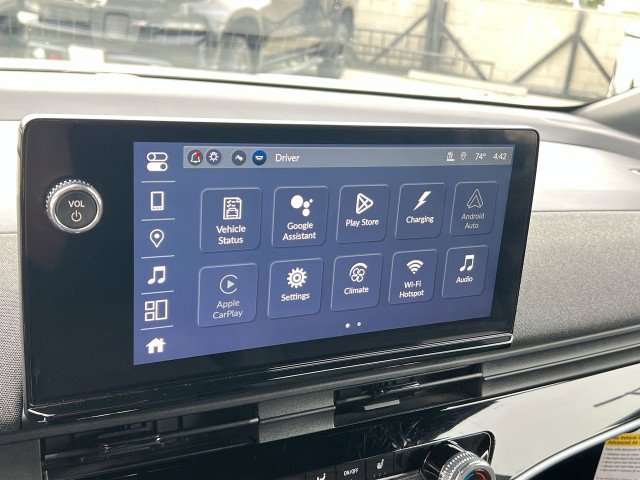 Used 2024 Honda Prologue EX image 13