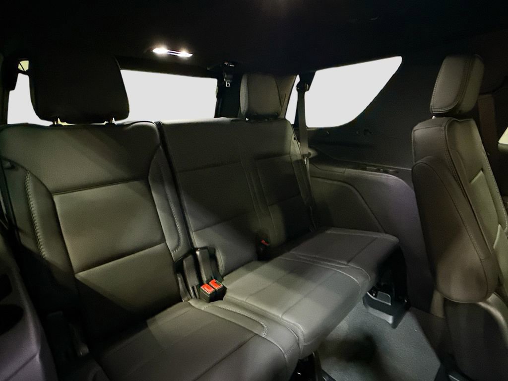 New 2025 GMC Yukon Denali w/ Denali Reserve Package image 27