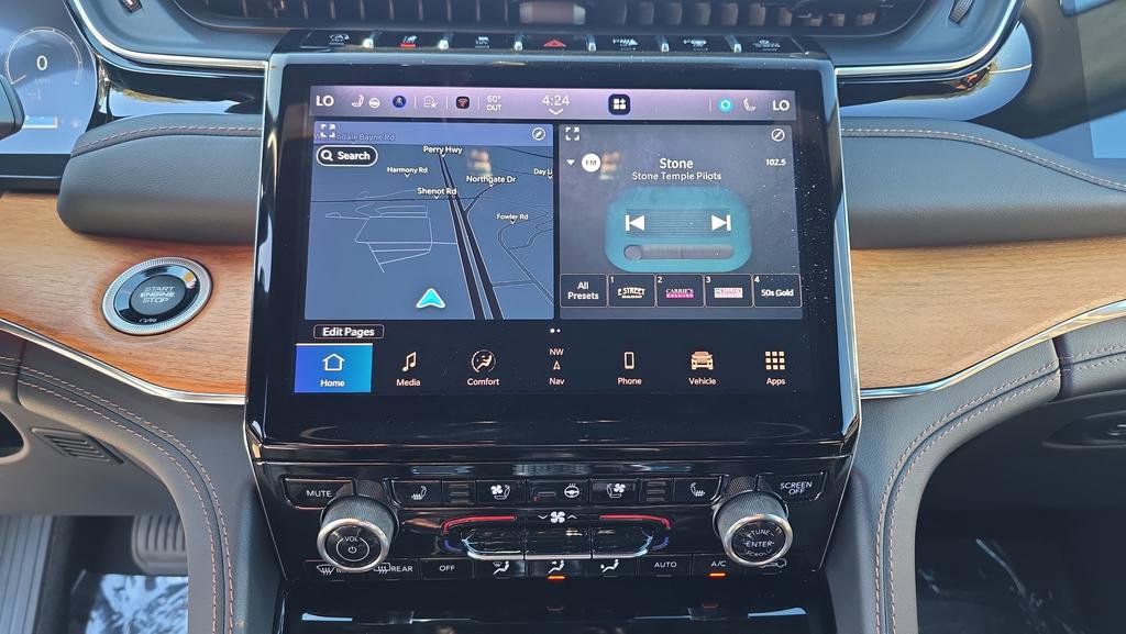 Used 2023 Jeep Grand Cherokee Summit image 21