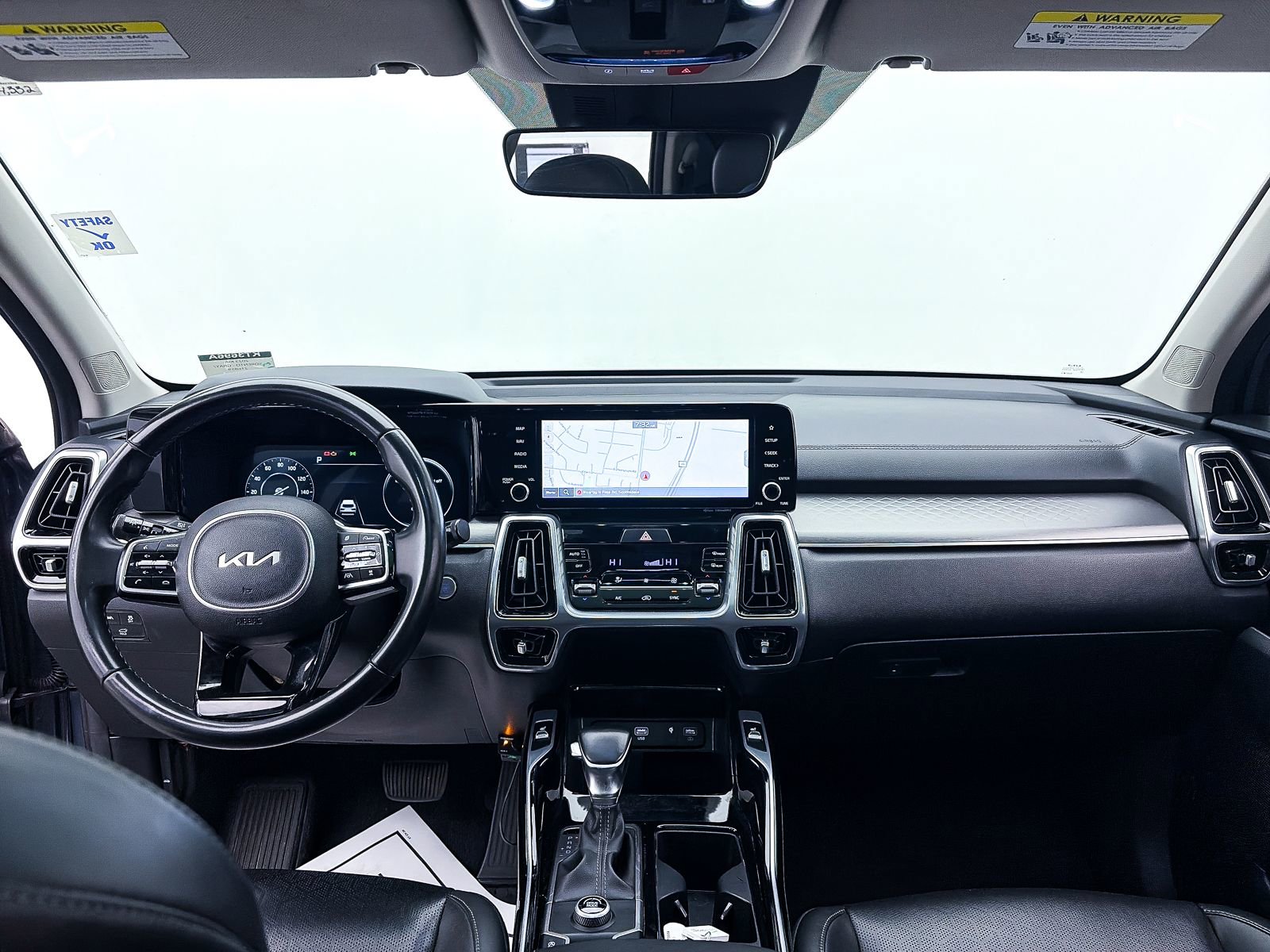 Certified 2023 Kia Sorento SX image 29