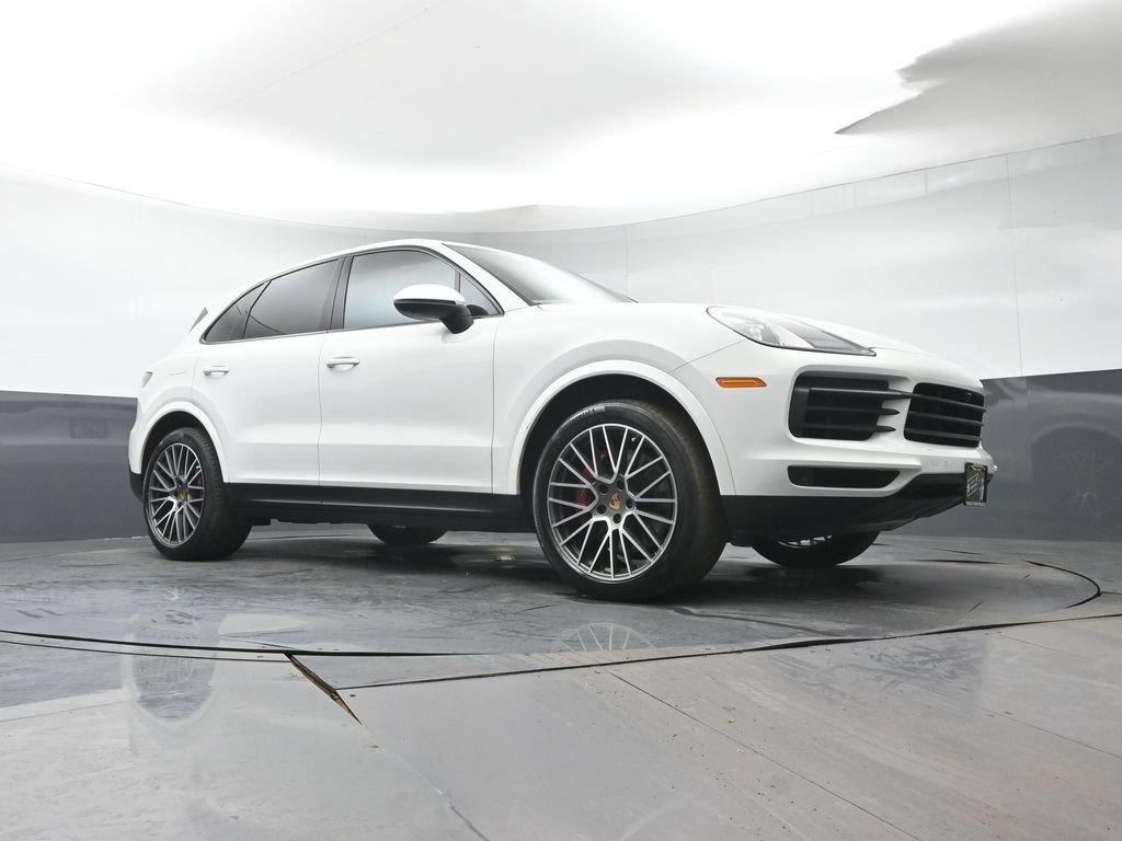 Used 2022 Porsche Cayenne AWD/4WD image 41