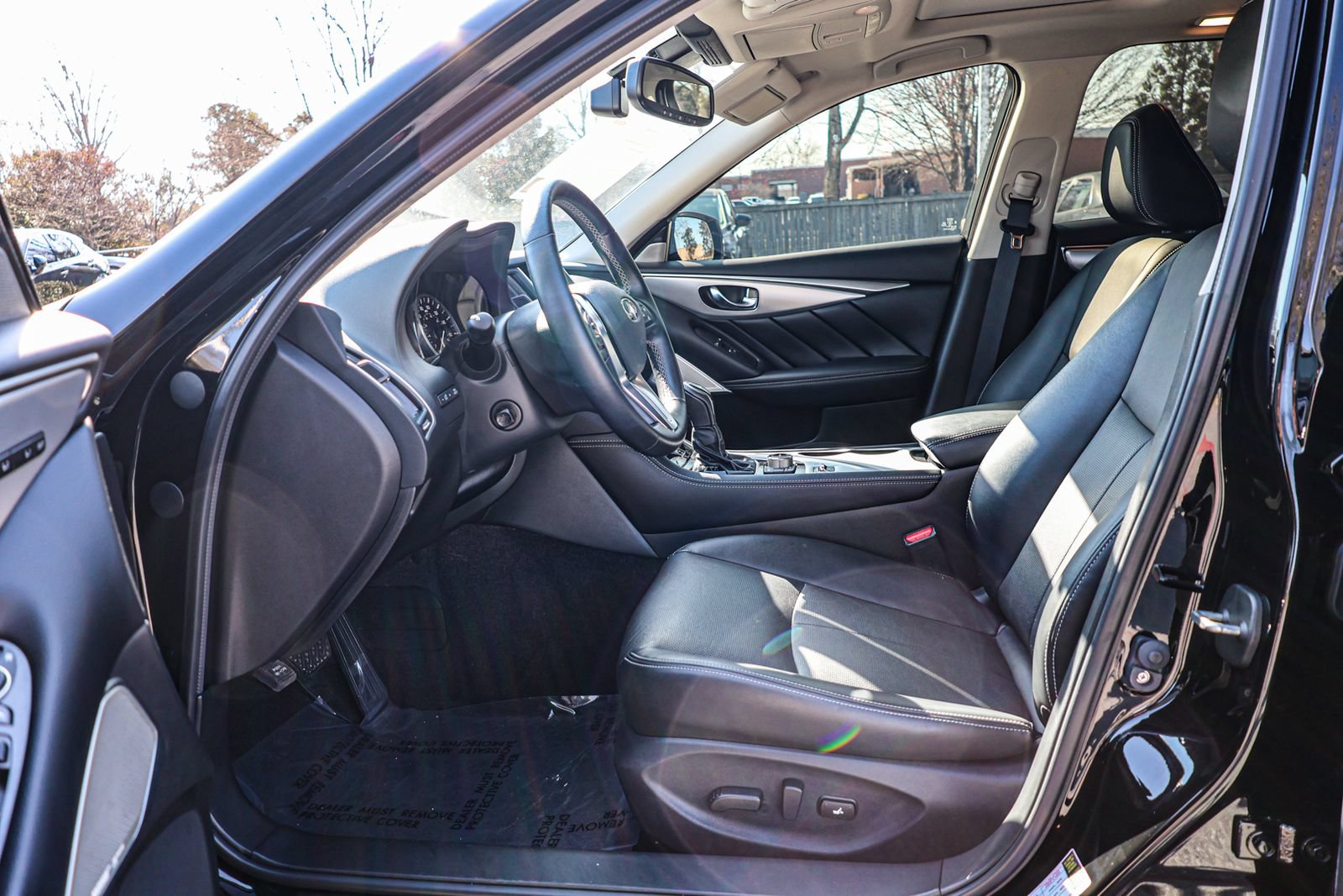 Used 2024 INFINITI Q50 Luxe w/ Cargo Package RWD image 15