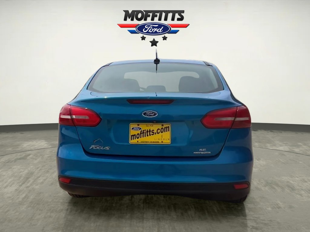 Used 2015 Ford Focus SE FWD image 4