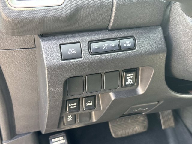 Used 2024 Nissan Frontier SL AWD/4WD image 31