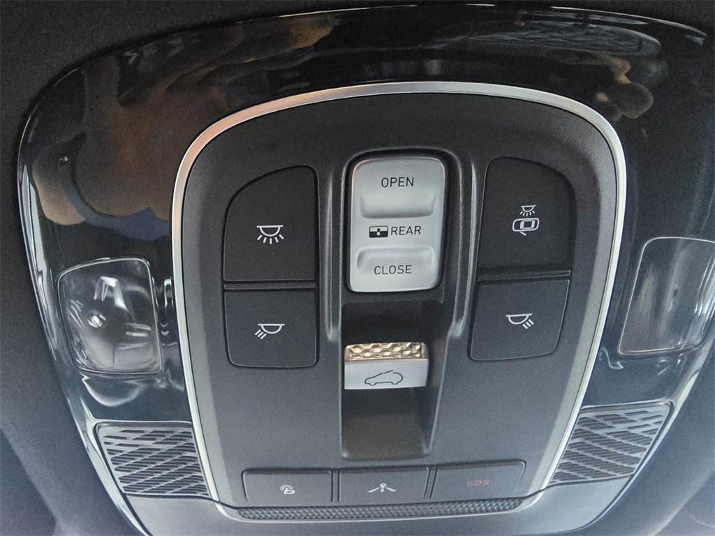 Used 2021 Hyundai Palisade Calligraphy w/ Cargo Package image 20