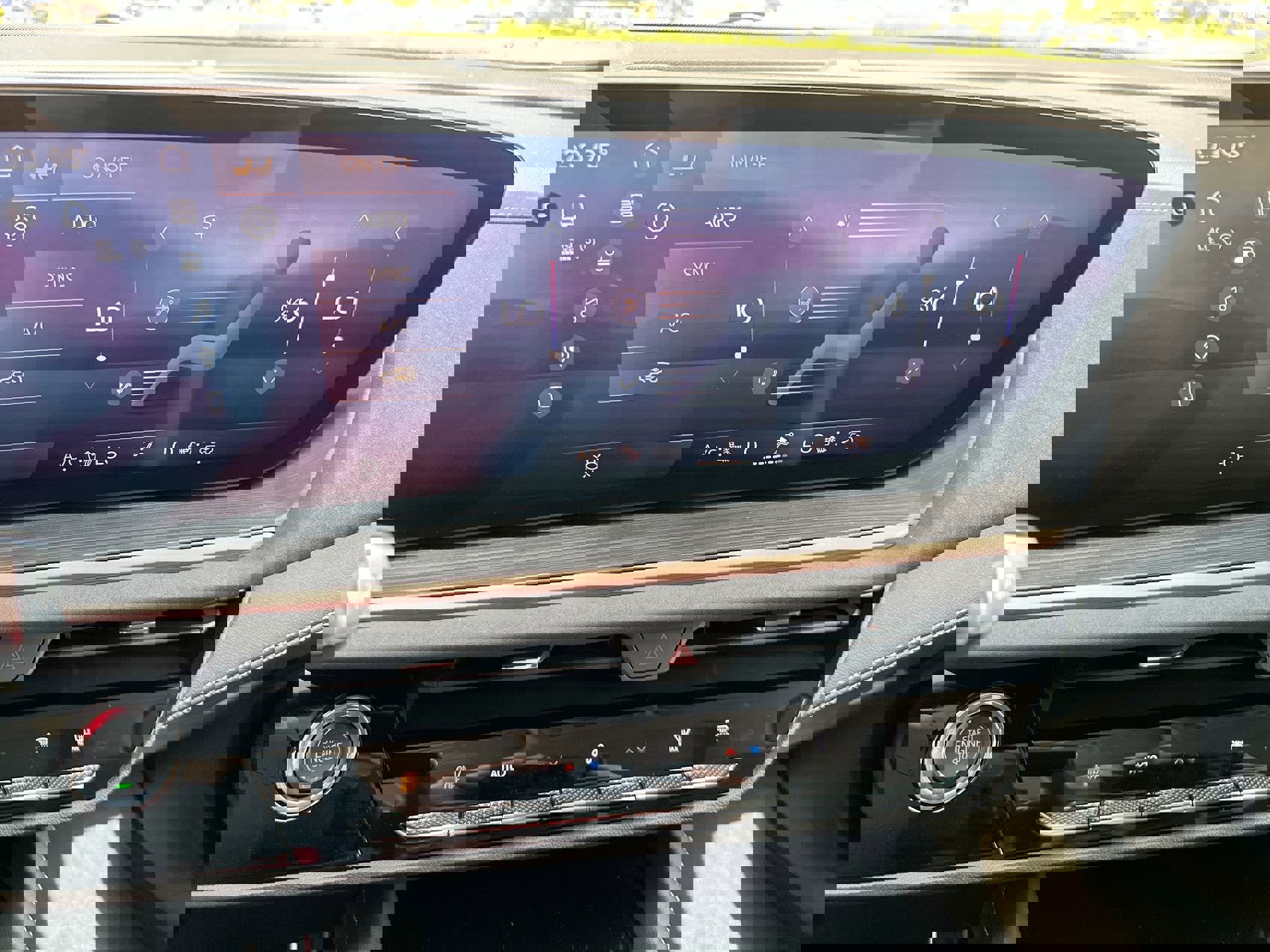 New 2025 Buick Envision Sport Touring image 19