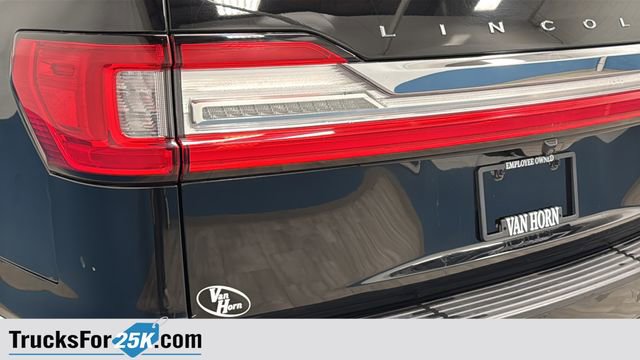 Used 2018 Lincoln Navigator L Reserve w/ Technology Package AWD/4WD image 43