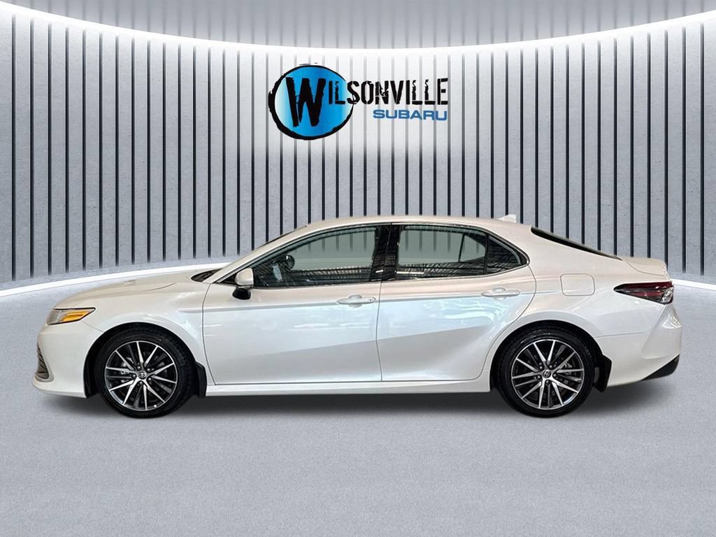 Used 2023 Toyota Camry XLE w/ Cold Weather Package AWD/4WD image 16