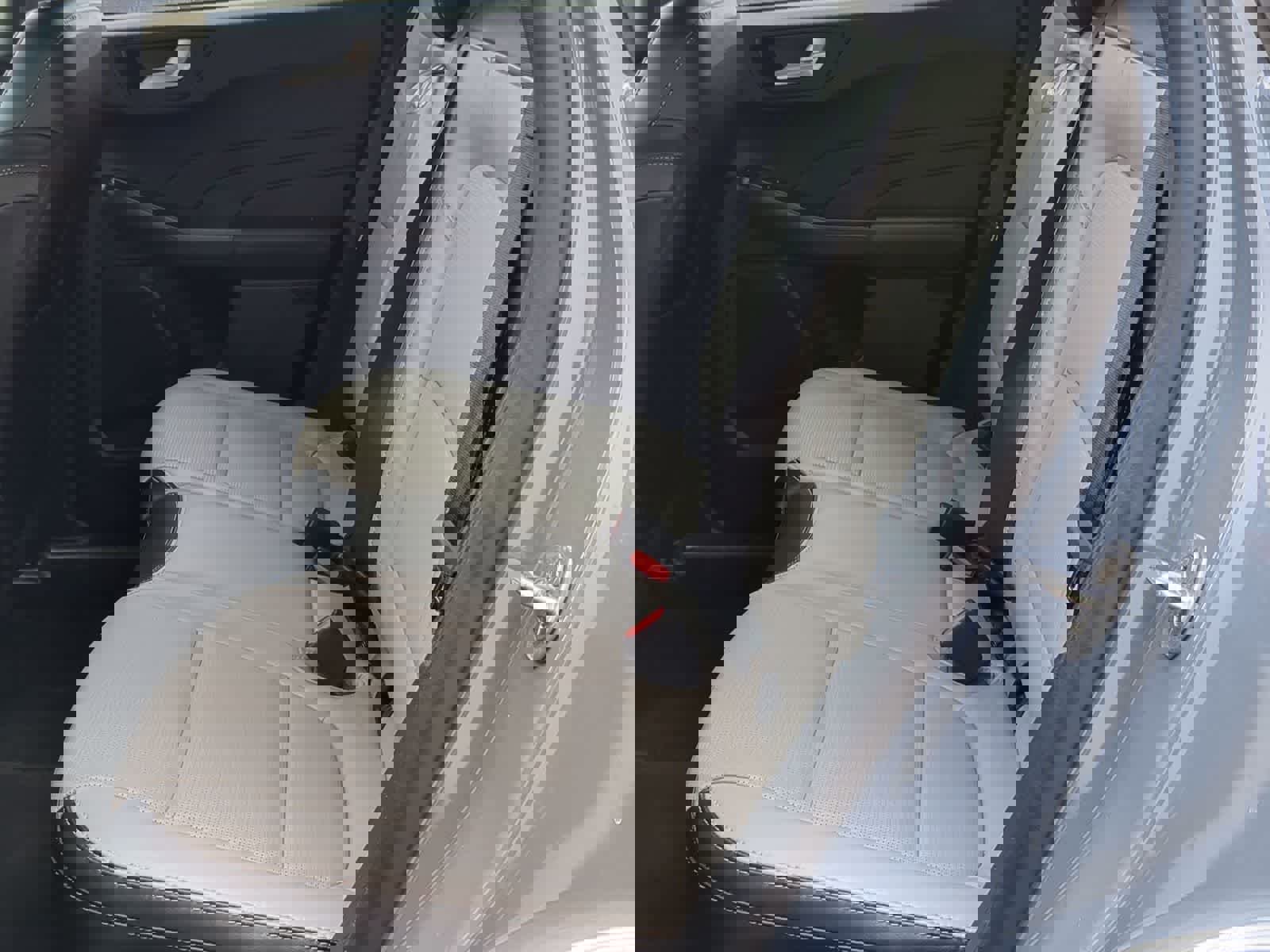 Used 2023 Ford Escape Platinum image 19