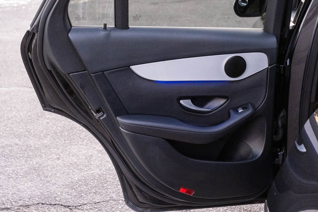 Used 2022 Mercedes-Benz GLC 300 image 25