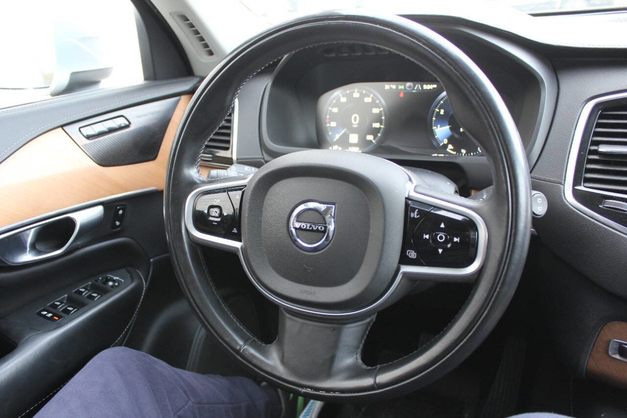 Used 2020 Volvo XC90 T6 Inscription w/ Protection Package Premier image 25